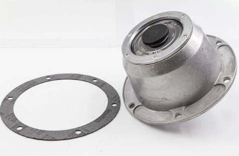 Hub cap for heavy duty truck wheels